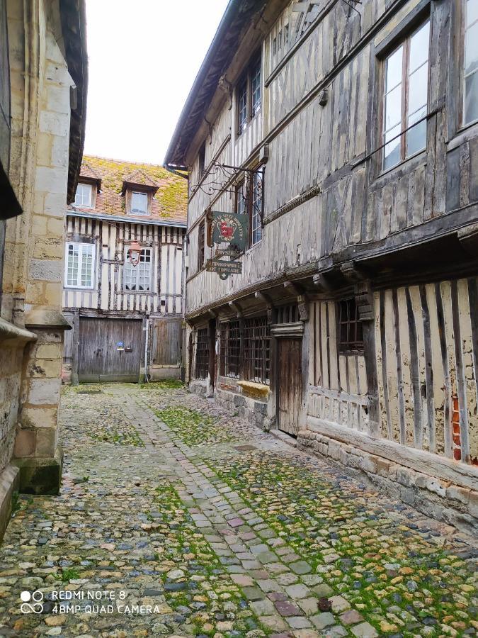 Bel Appartement A Honfleur Exterior foto